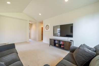 Fully furnished and lightly lived in, this luxury Milepost 1 - photo 35