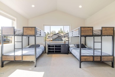 Fully furnished and lightly lived in, this luxury Milepost 1 - photo 36