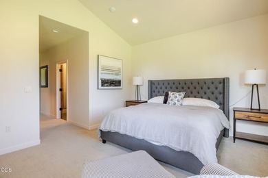Fully furnished and lightly lived in, this luxury Milepost 1 - photo 42