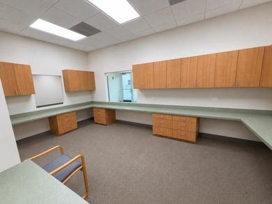Turnkey Medical Office with Expansion Opportunity Position your - photo 5