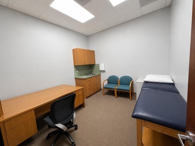Turnkey Medical Office with Expansion Opportunity Position your - photo 7