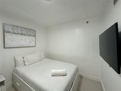 Investor Opportunity in the Heart of Brickell. Spacious 818 Sq