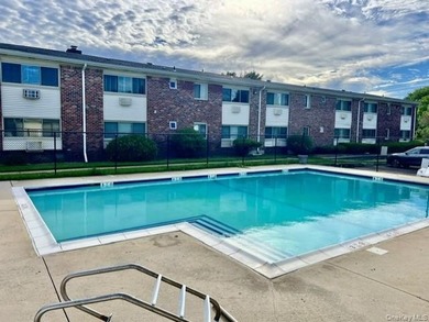Welcome to Forest Green. This vibrant coop community, located in - photo 11