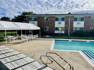Welcome to Forest Green. This vibrant coop community, located in - photo 12