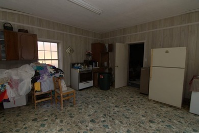 15 minutes from Hwy 10 & WLR. This property was built as a - photo 17