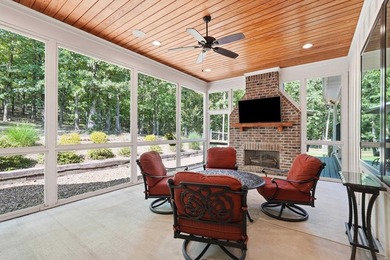 20 private acres. Custom modern farmhouse. Gated. NO HOA - photo 7