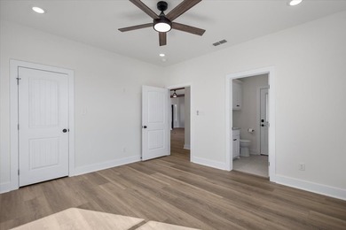 New 2025 construction waterfront home located in the desirable - photo 32