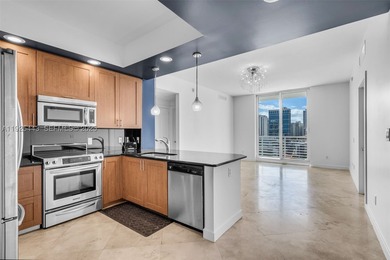 Welcome to your elegant urban oasis in the heart of downtown - photo 7
