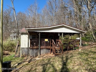 Cozy cabin or starter home. This house offers it allplete with 2 - photo 12