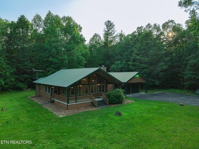 Welcome to Mayland Farm, an extraordinary opportunity to own one - photo 16