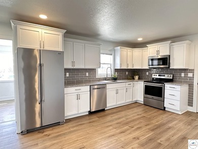 Fully Remodeled Home on 4 lots in a quiet lake development in - photo 24
