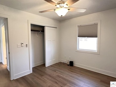 Fully Remodeled Home on 4 lots in a quiet lake development in - photo 27