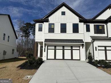 Lake Lanier Townhome/Townhouse For Sale in Gainesville Georgia