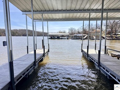 Fully Remodeled Home on 4 lots in a quiet lake development in - photo 41
