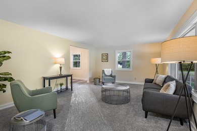 Nestled on a beautiful 1.1-acre lot in a peaceful country - photo 4