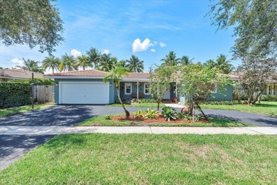 Welcome to this charming 4-bedroom 2-bath home situated in the - photo 2