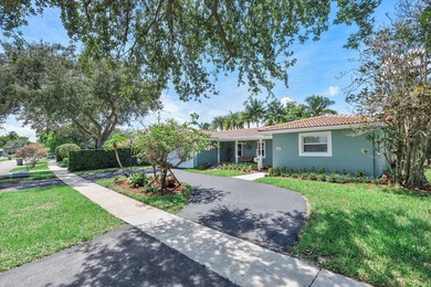 Welcome to this charming 4-bedroom 2-bath home situated in the - photo 6