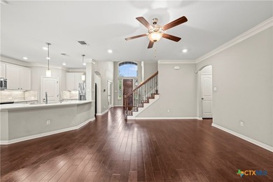 Beautifully maintained two story brick 4-bedroom, 3.5-bathroom - photo 12