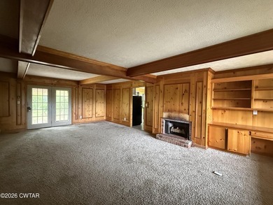 This 6 bedroom 4.5 bath home on Beech Lake in the Eastern Shores - photo 15