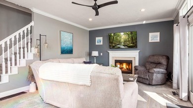 Unparalleled luxury meets carefree lake living in this stunning - photo 20