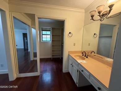 This 6 bedroom 4.5 bath home on Beech Lake in the Eastern Shores - photo 20