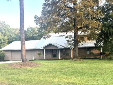 Lake Home For Sale in Andalusia, Alabama