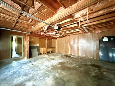 Opportunity awaits on 2 beautiful acres in Knoxville! This 1,895 - photo 22