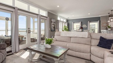 Unparalleled luxury meets carefree lake living in this stunning - photo 24