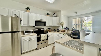 Beautiful 1/1 at Villaggio in Miramar. Mediterranean style gated - photo 6