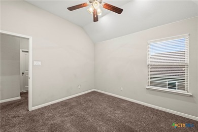 Beautifully maintained two story brick 4-bedroom, 3.5-bathroom - photo 36