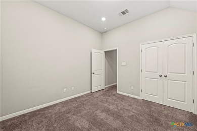 Beautifully maintained two story brick 4-bedroom, 3.5-bathroom - photo 37