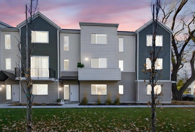 Great Salt Lake Townhome/Townhouse For Sale in Layton Utah