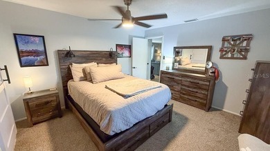 Welcome to this beautifully updated 2-bedroom, 2-bath, 2-car - photo 21