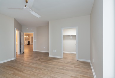 **DIRECT OCEANFRONT**  Imagine mornings with endless horizons