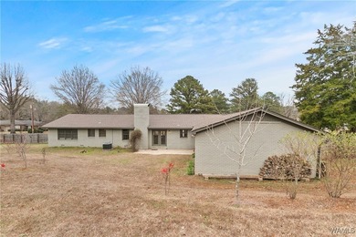 OPEN HOUSE April 19th from 2-4 pm! Enjoy space, comfort, and - photo 36