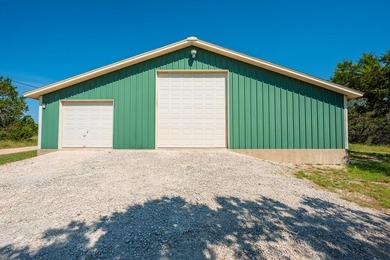Multiple-home property with a total of 4 bedrooms, 4.5 baths - photo 41