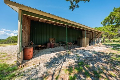 Multiple-home property with a total of 4 bedrooms, 4.5 baths - photo 44