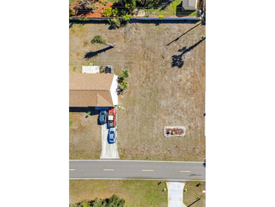 Great opportunity to build your dream home in an established - photo 2