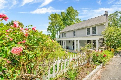 (private lake, pond, creek) Home For Sale in Hartsdale New York