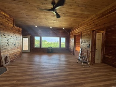 Experience the beauty of the Ozarks in this thoughtfully - photo 7