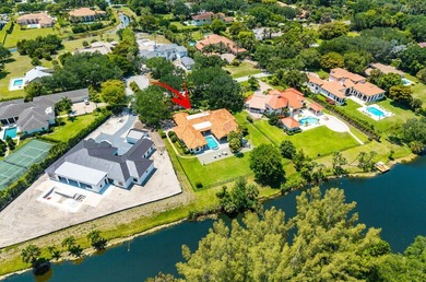 Beautifully reimagined and fully updated single story estate in - photo 5