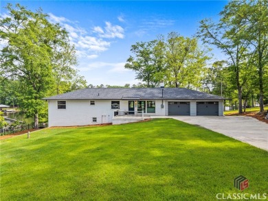 Lake Home For Sale in Milledgeville, Georgia