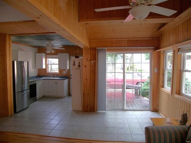 Immediate possession available with this year around 2 bedroom - photo 8