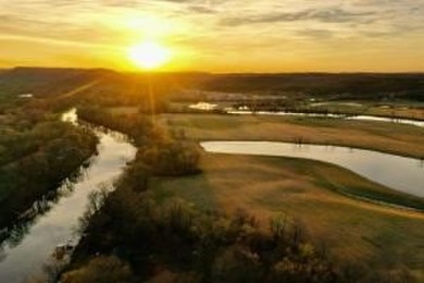 Lake Commercial For Sale in Heber Springs, Arkansas