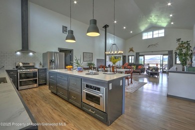 White Owl Ranch--your own private slice of paradise. Set on 240 - photo 13