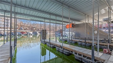 Affordable lakefront living at the 2 MM! This 2 bedroom, 1