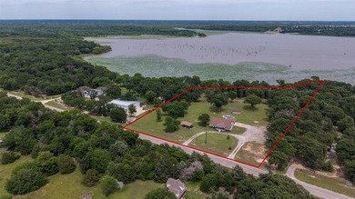 Experience luxury lake living in this stunning custom built - photo 36