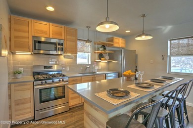 White Owl Ranch--your own private slice of paradise. Set on 240 - photo 47