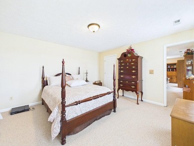 5 bed/3.5 bath. Nestled in a highly desirable area, this - photo 48