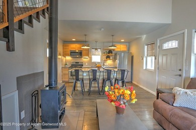 White Owl Ranch--your own private slice of paradise. Set on 240 - photo 49